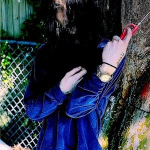 RIVCO, Student, Fashion Designer n Music Artist. Don’t be afraid to message me!